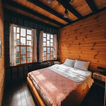 Dudi Hotel